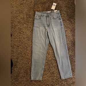Zara high rise mom fit Jean
